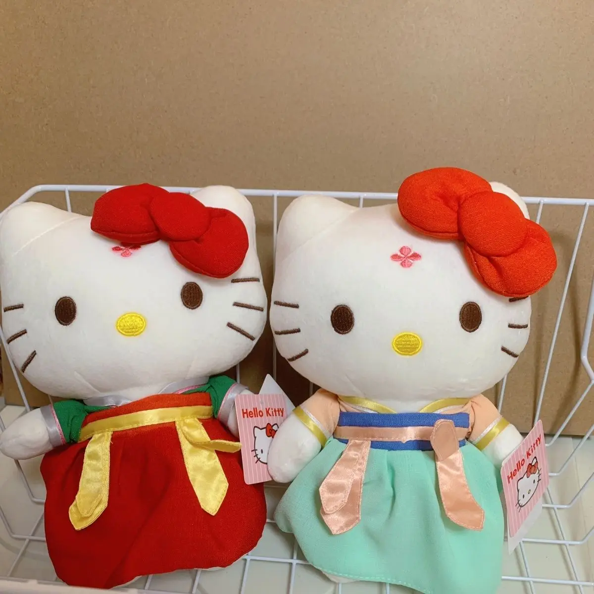 

Sanrio, Hello Kitty кимоно, мягкие плюшевые куклы, игрушки, три стиля, цветная кукла Тан, дворец, банкет, 25 см, подарок для друзей, детей на день рождения