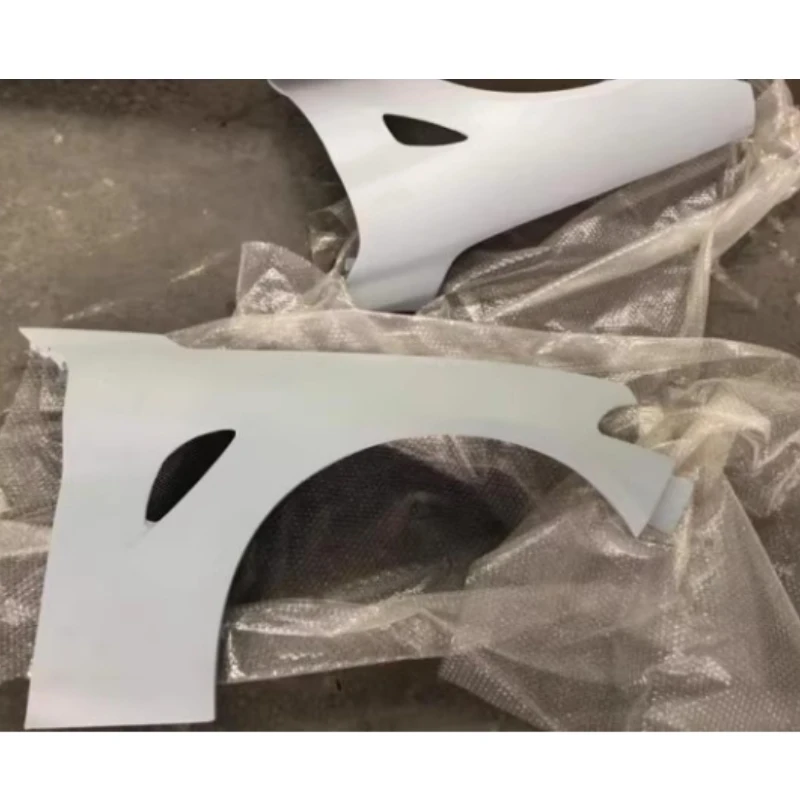 

Resin Car Front Fender for Alfa Giulia 2016-2024 Modified New Style Left Right Fender Auto Accessories