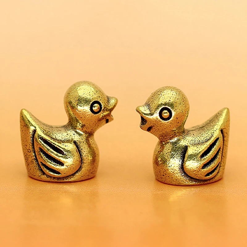 1Pc Mini Brass Duckling Ornament Home Desktop Coffee Table Decorations Antique Brass Crafts Vintage Sculpture