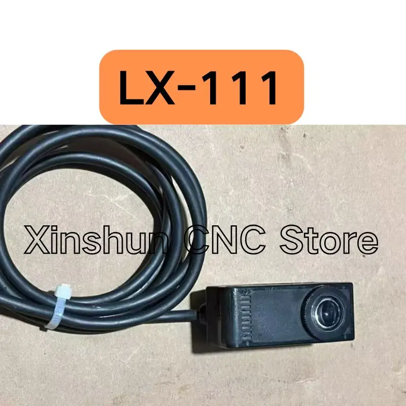 LX-111 color code sensor test OK, fast shipping, second-hand, brand new