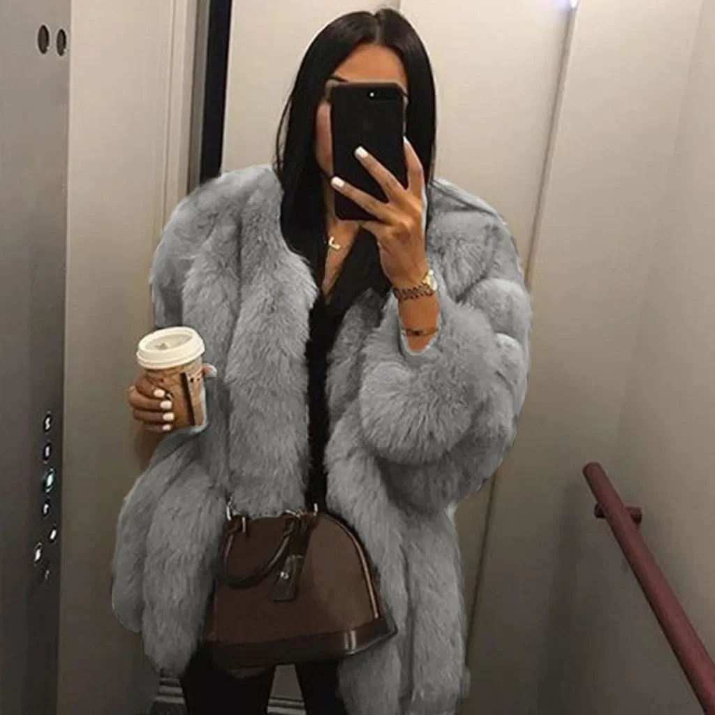 Best Selling 2023 New Style Fox Fur Winter Coat Fashion Women'S Wear Fake Faux Fox Fur Women Coat With Pocket