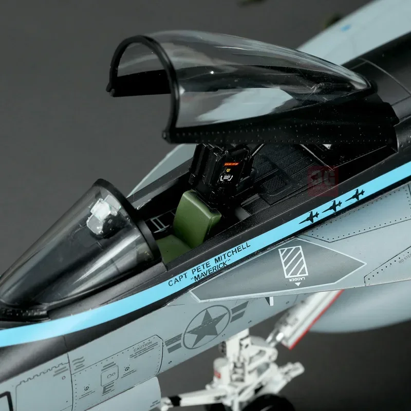 Assembled aircraft MENG LS-012 US Boeing F/A-18E Hornet fighter 1/48 scale plastic model kit