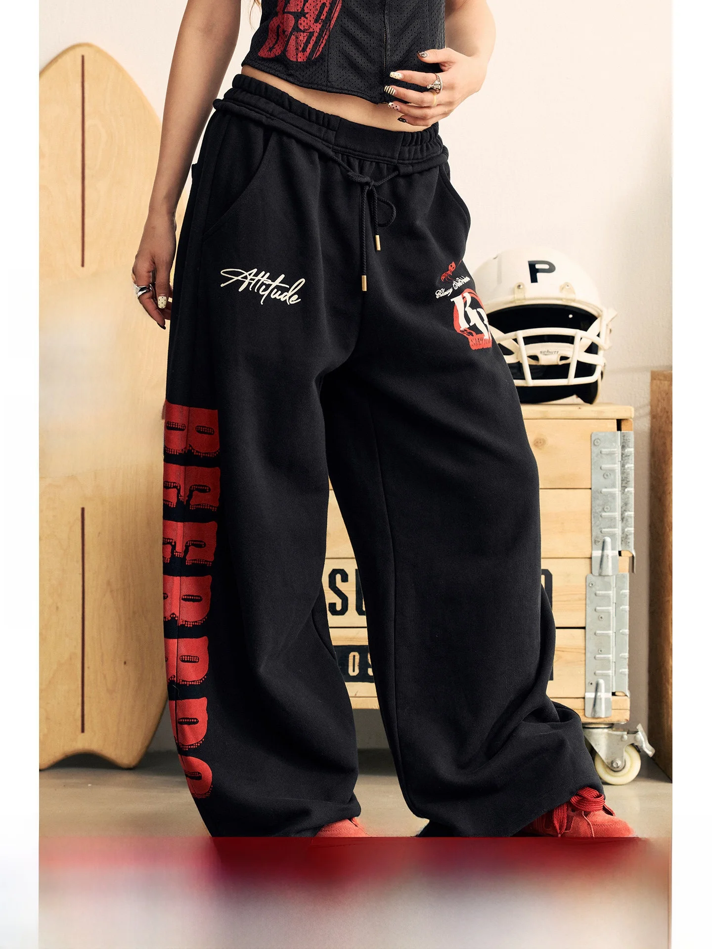 

BeerBro Spicy Girl Racing Neck Vest Casual Pants Two-Piece Set Music Festival Party Women's Cotton Straight Leg Trousers