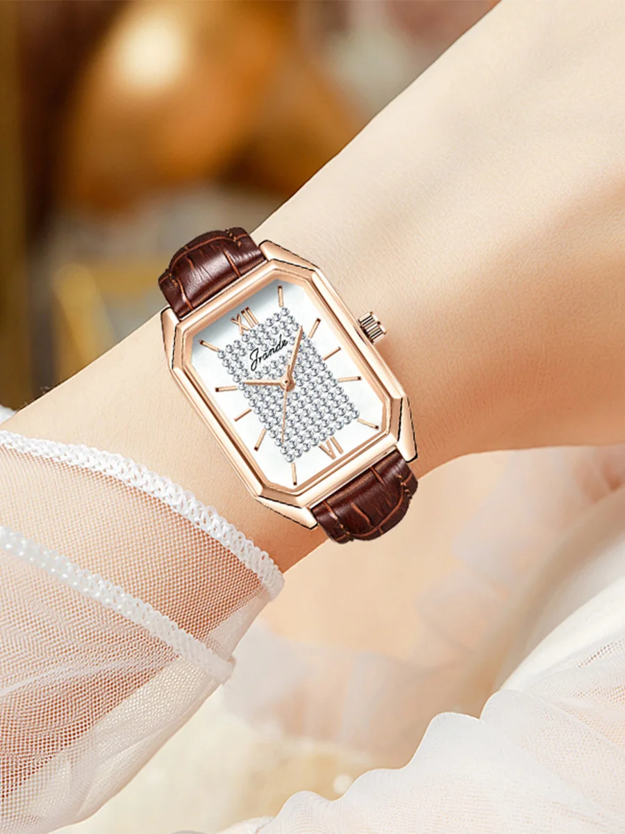 Luxury Women Square Watch Gold Steel Band Fashion Quartz Hand Clock Female Gifts 2024 Elegant Small Ladies Wristwatches Silver