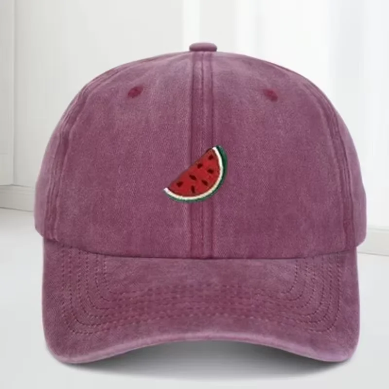 Une casquette de baseball de style rétro adaptée aux hommes et aux femmes, avec un motif pastèque et conçue pour la protection solaire extérieure