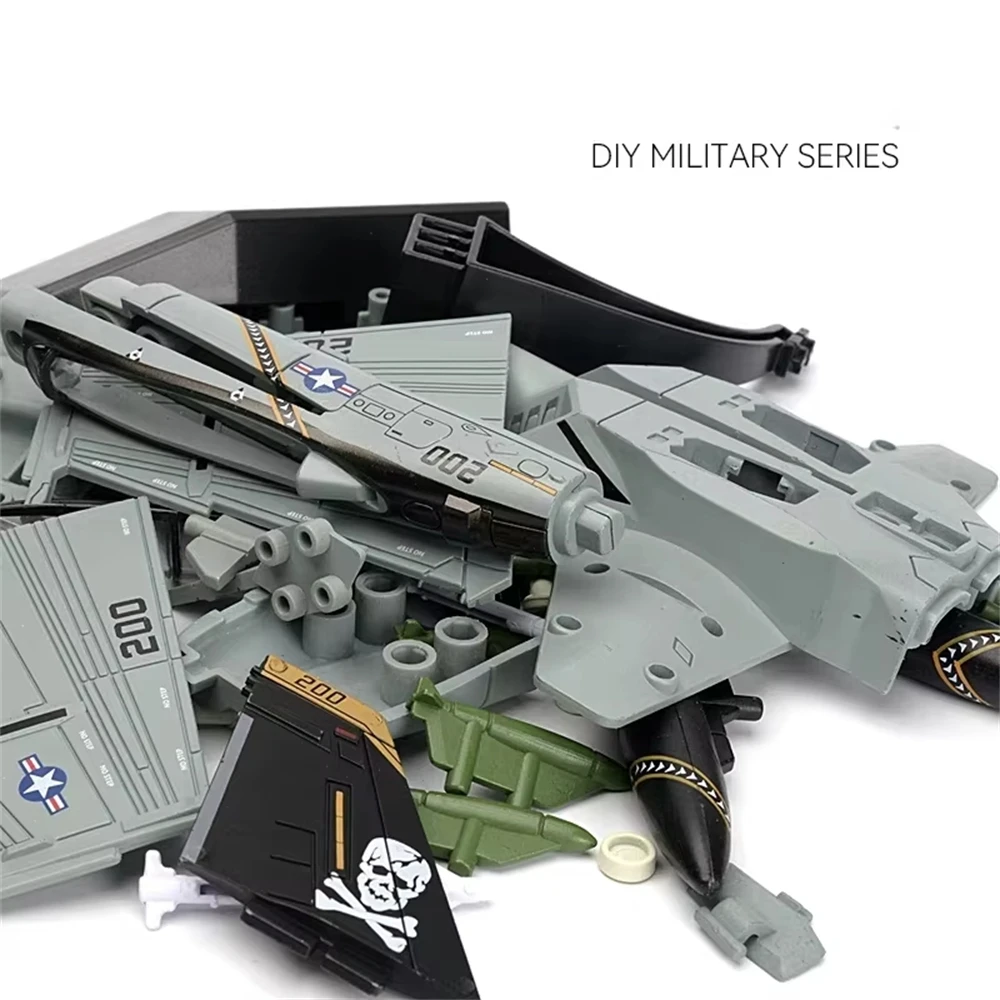 1:72 Scale Replica F18 F-18 VF103 Grumman Tomcat Super Hornet F/A-18F Pirate Flag Fighter US Navy Plane Military Model Toy