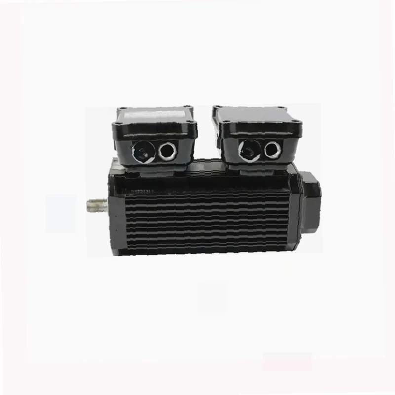 New sealed  LENZE MDSKSBS056-33 synchronous servo motor with square housing and cooling ribs