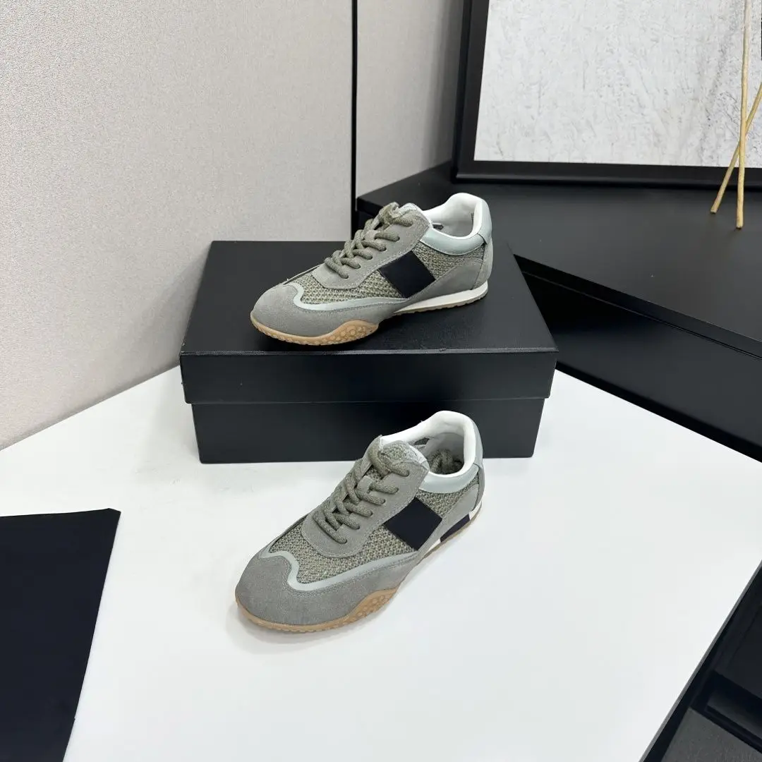 Trendy Street‑Style Unisex Skateboarding Shoes All‑Match Daily Casual Sneakers Durable Rubber Outsole Breathable Upper Lace‑Up Board Footwear For Teenagers Men Women Multi‑Color Optional