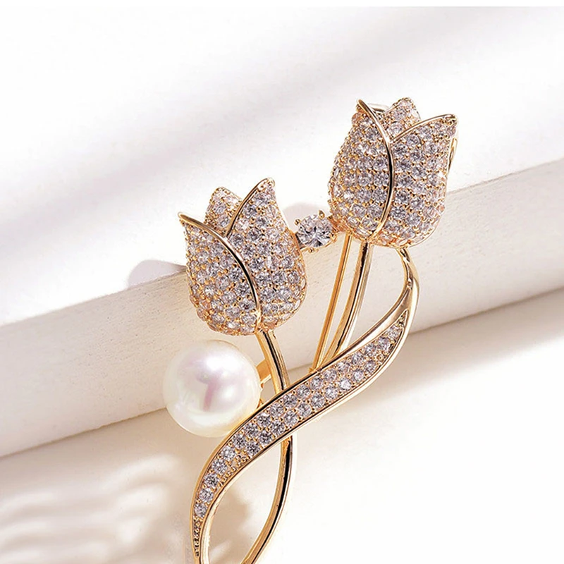 1Pc Brooch Rhinestone Tulip Flower Brooch Anti-glare Suit Brooch Collar Pin Jewelry