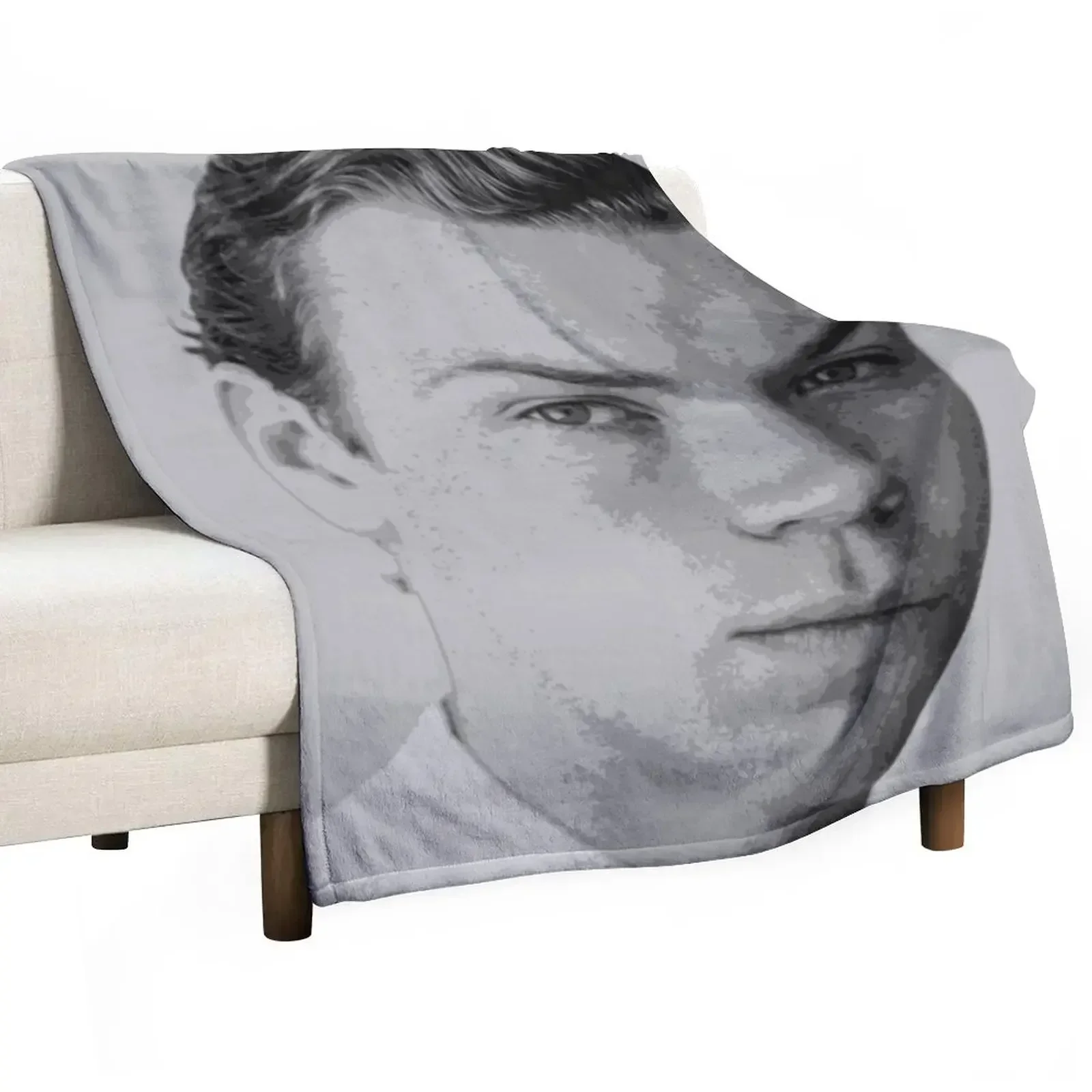 

Will Poulter Pop Art Portrait Throw Blanket Beautifuls Shaggy Bed covers Blankets