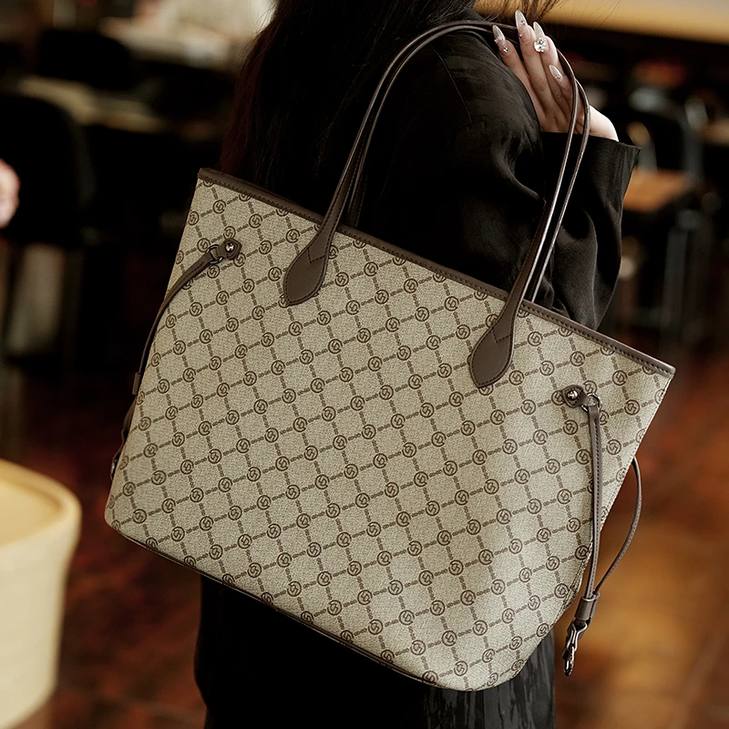 

Gland Dai Light Luxury Women's Bag 2025 Spring and Summer New Tote Bag Printed Fashion Women's Portable Easiest for Match Commut