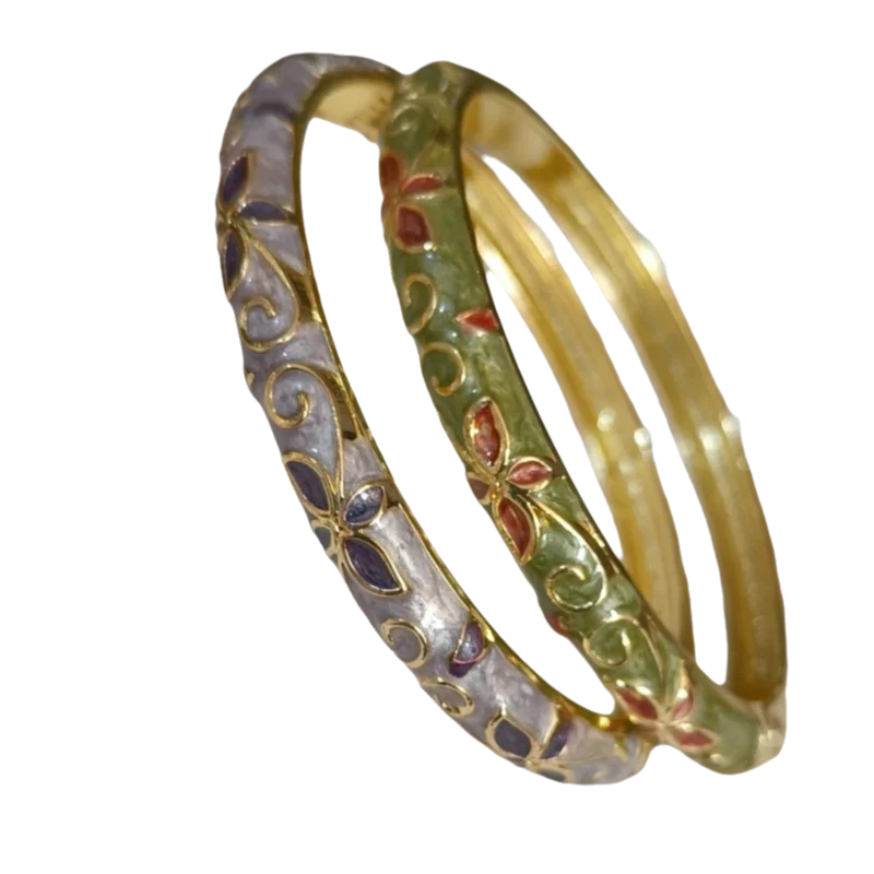 

Oval Enamel filigree Thin Lucky four leaf Grass Bangles Chinese Cloisonne Accessories Spring Hinged Cuff Bracelets Gifts