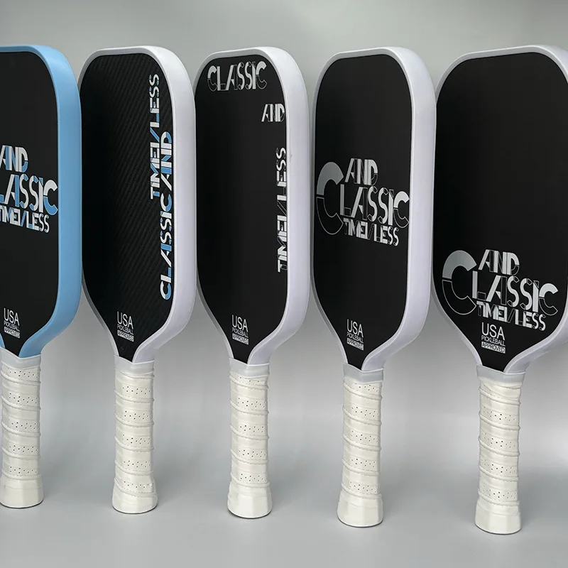 Pickleball Paddle 3K คาร์บอนไฟเบอร์ Thermoforming Hot-pressed ชิ้นเดียวพื้นผิวฝ้าการบีบอัดความร้อน