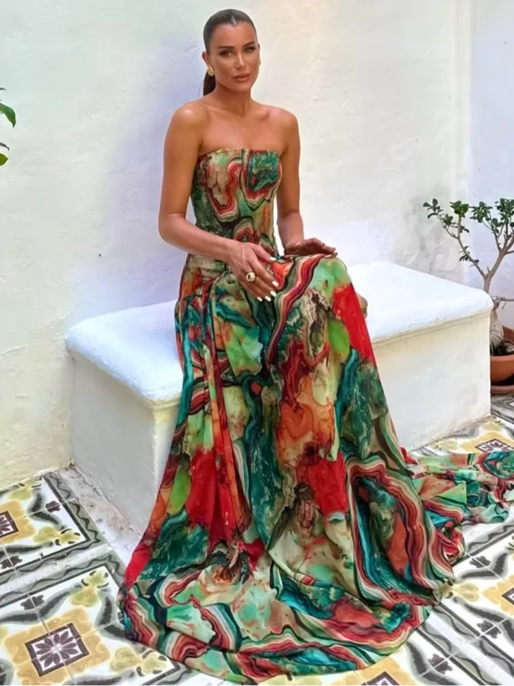 

Pleated Waist Strapless Dress Women's New Printed Colorful Long Gown Elegant Fashionable Summer Vacation Party Robe 2025 Comfort