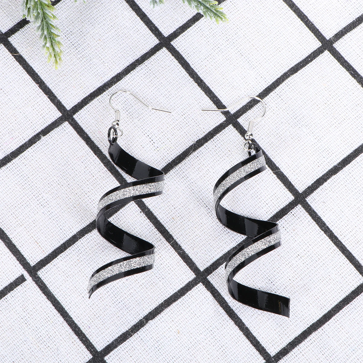 Black Spiral Dangle Ear Drop Earrings Matte Metal Ear Jewelry Lasting Accessory All- Fashion Earbob