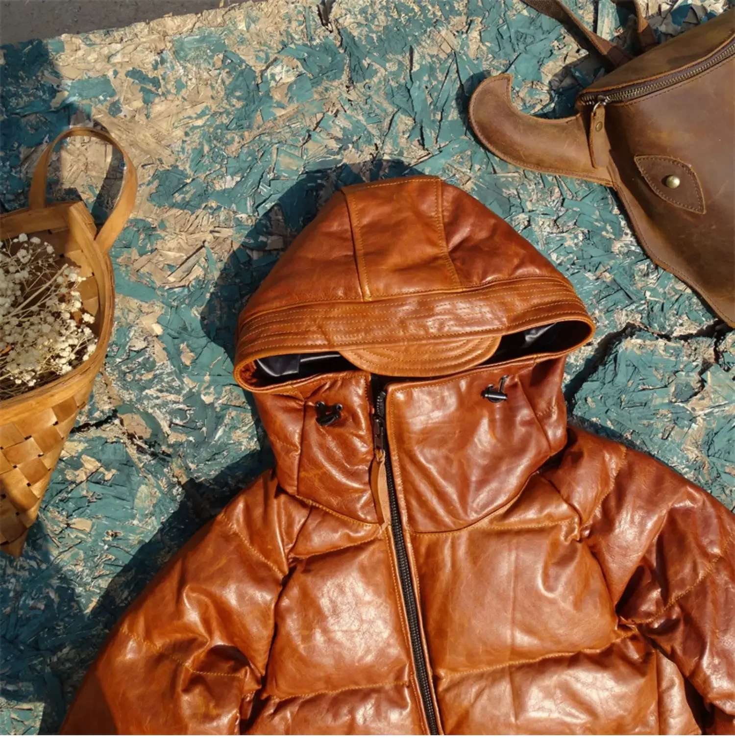 Hooded Oblique Zipper Horseshoe Sleeves Imported Wax Beeswax Color To Make Old Horse Skin Leather Men's Down Jacket.