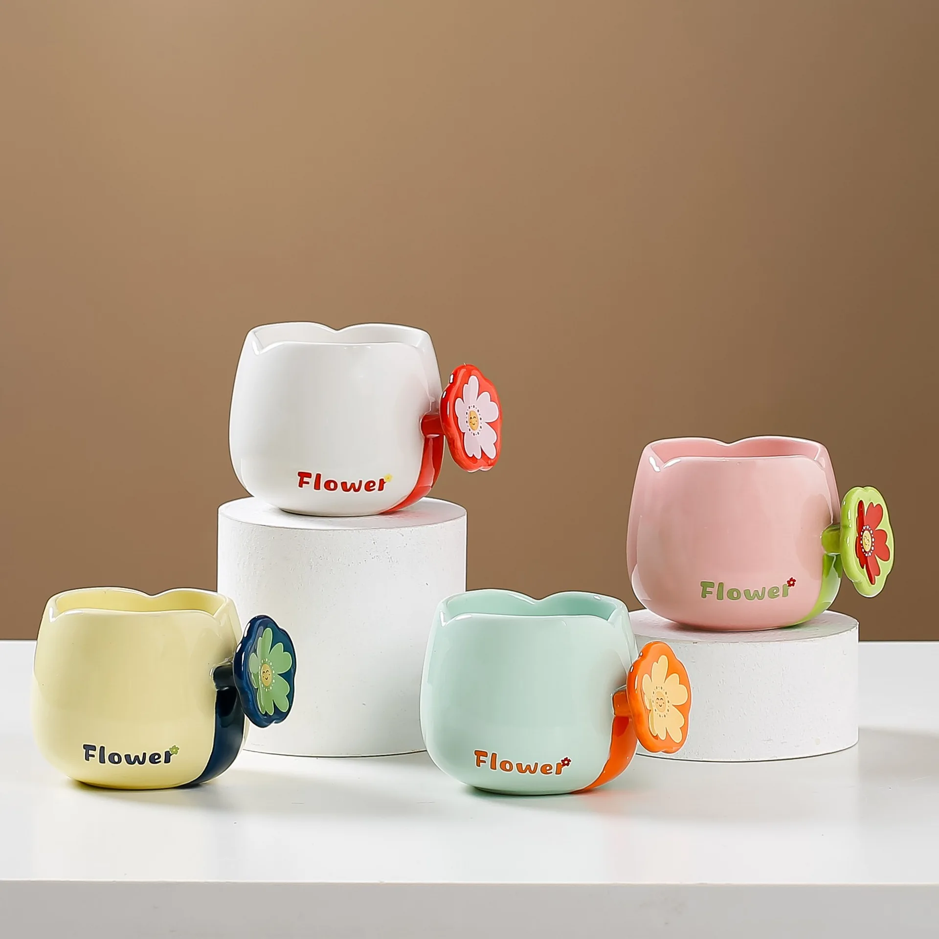 Taza de café de flores encantadoras creativas, taza de agua de porcelana para niños, tazas de cerámica de dibujos animados, regalo, Decoración de mesa, tazas delicadas