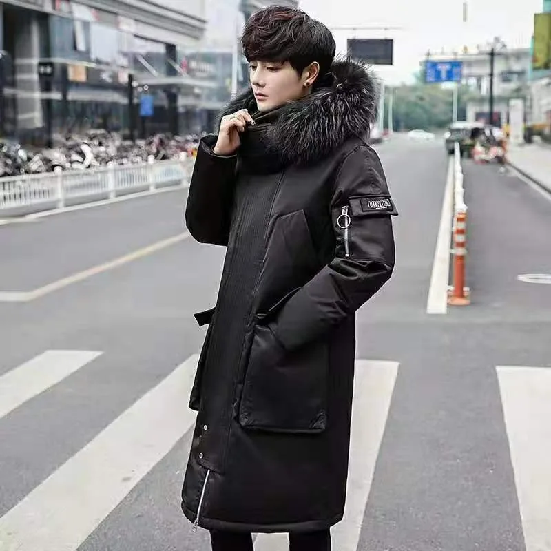 Una nueva moda, ropa de algodón blanco grueso, chaqueta para hombres y mujeres que realzan las rodillas, parejas de invierno, cálida, cómoda y a la moda
