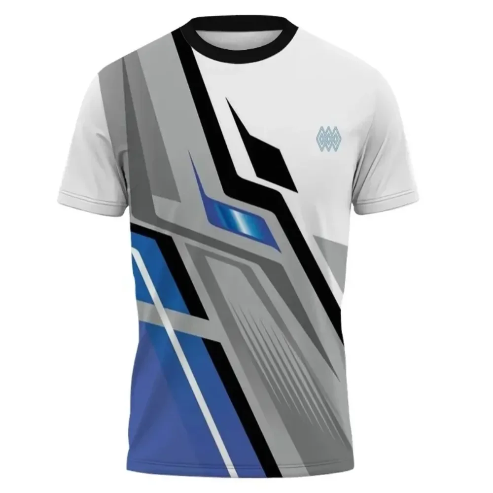 

Men's sports T-shirt, made of fast drying fabric, suitable for sports wear