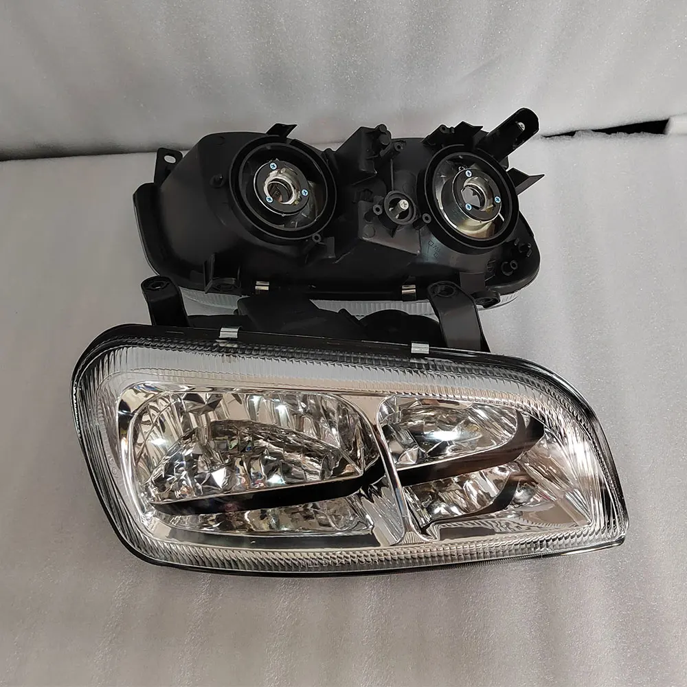 A Pair  Car Crystal Glass Headlights For Toyota RAV-4 Rav4 SXA10 SXA11 SXA15 SXA16 1998 1999 2000