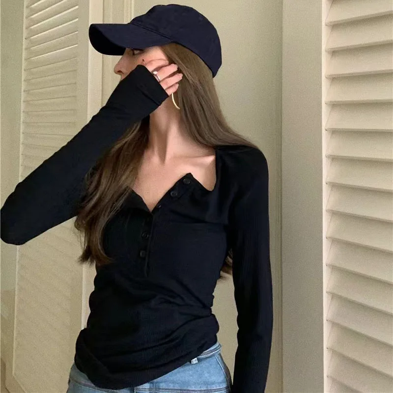 American Long Sleeve T-Shirt Women Y2K Autumn Streetwear Button Up Knitwear Female Fashion Slim V Neck Bottoming Pullover