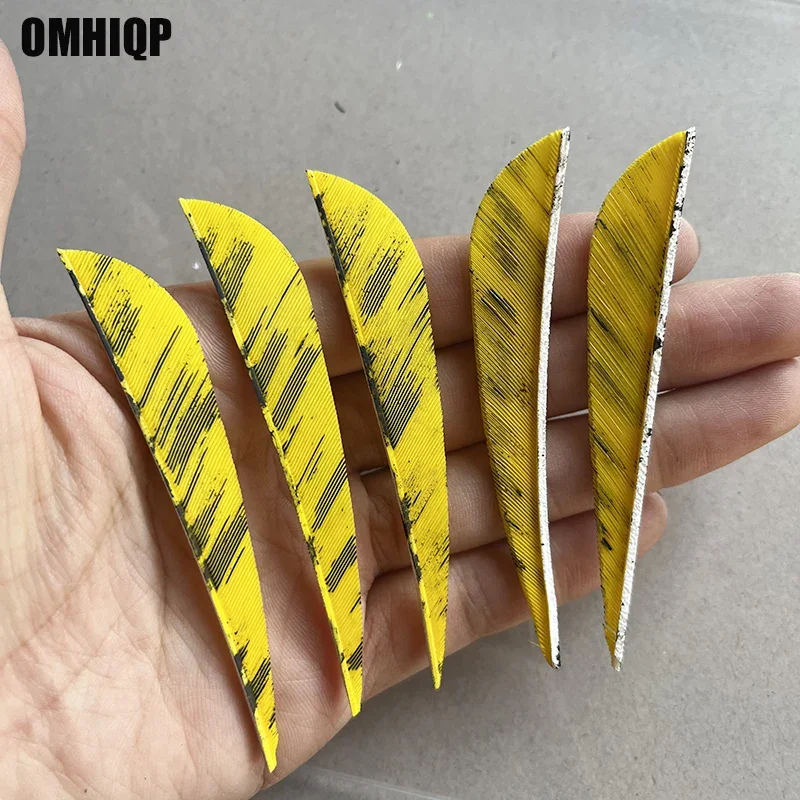 Plumas de pavo de agua con diseño de tinta amarilla para caza, accesorios de bricolaje para tiro con arco, 50 piezas, 3 pulgadas, ala derecha/izquierda