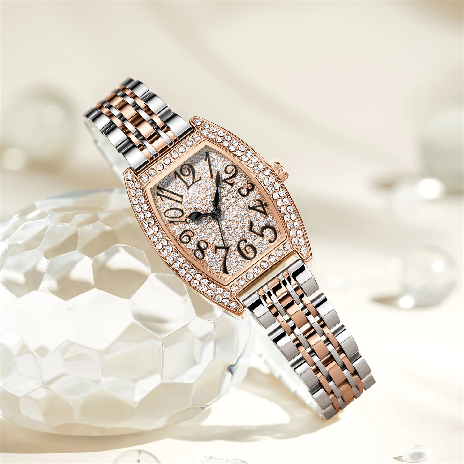 Luxury elegant female alloy watch fashion rhinestone waterproof female watch quartz watch suitable for daily life party.