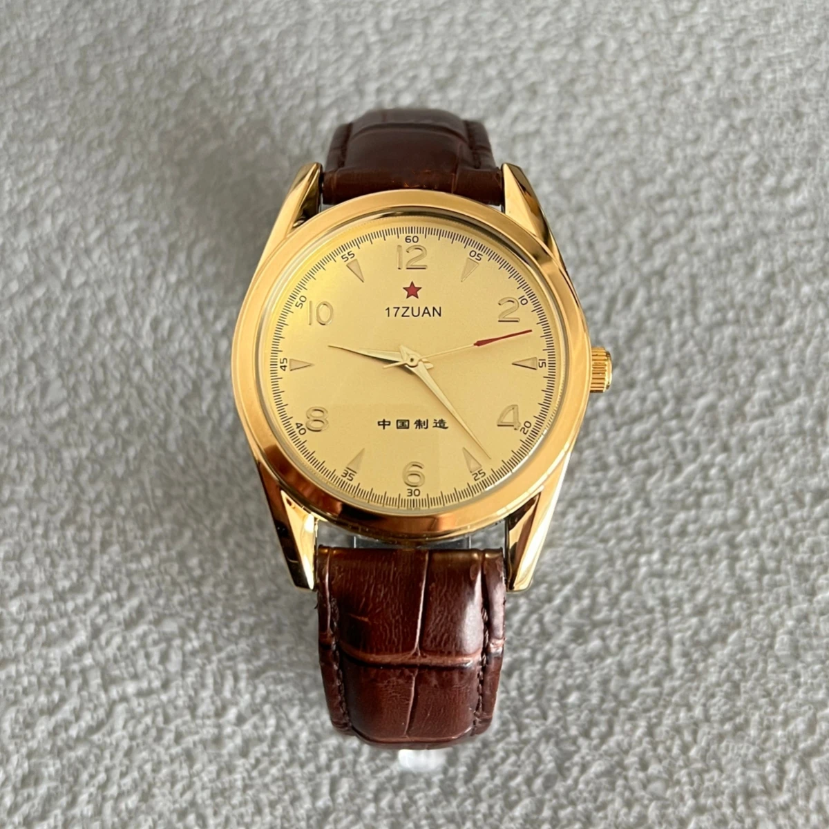 1990s Antique Movement Watch Pilot Series with 7120 Manual Mechanical Movement 39mm Diameter 9mm Thickness 30 Meters Waterproof