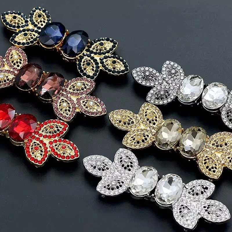 1 Pair Luxurious 6 Colors Cardigan Alloy Sweater Clip for Women Sweater Blouse Shawl Clips Shirt Collar Accessories