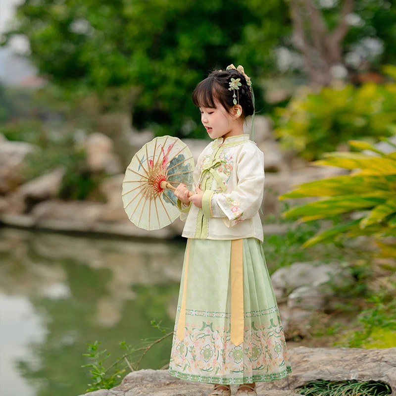 Hanfu girl spring dress baby ancient style Ming made standing collar two-piece set little girl ancient dress long skirt children