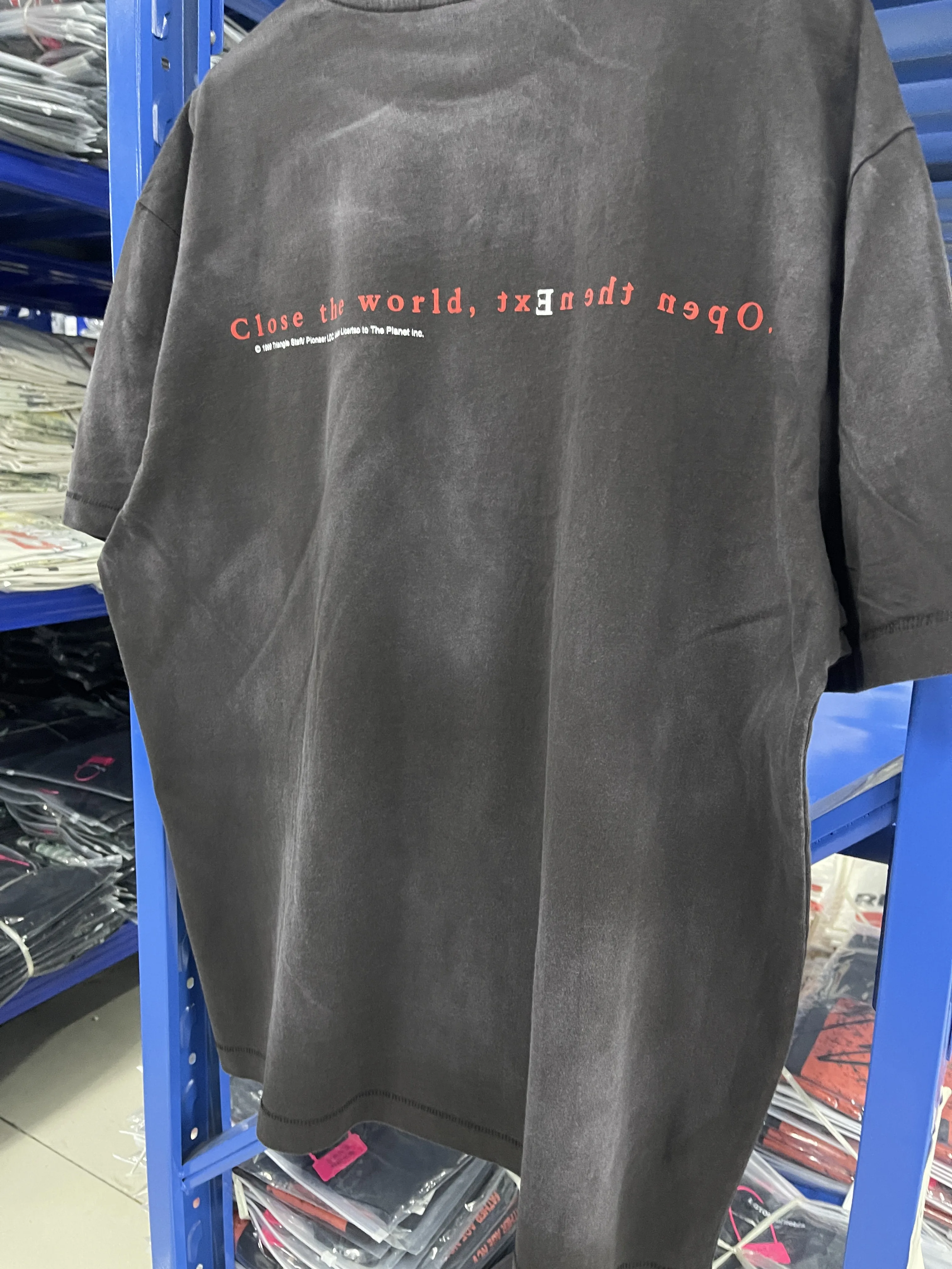 خمر سانت 25SS الصيف المسلسل أنيمي مطبوعة غسلها شارع العليا عادية فضفاض القطن المعتاد تي شيرت العصرية الجولة الرقبة القمم