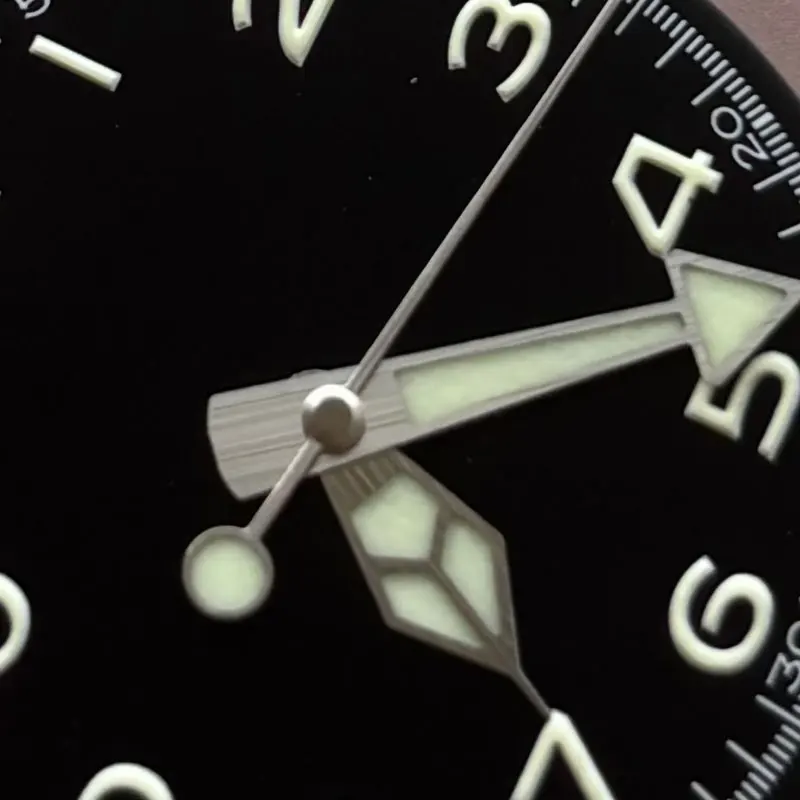 Watch Parts 28.5mm Black Sterile Pilot's Dial Green Luminous Top Flat Second Hand Suitable For NH35/36 Movement