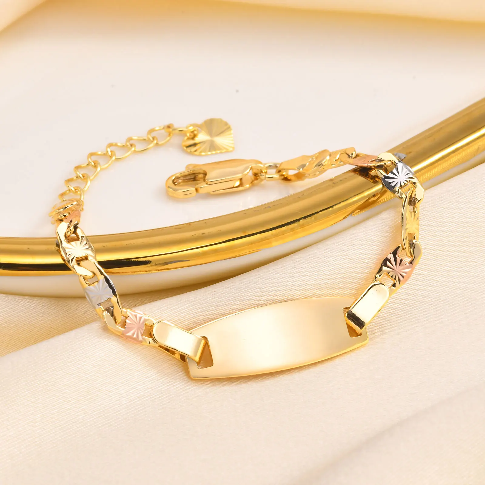 High Quality Three-color Batch Bracelet for Girls Boys,Name Customization Copper Material Bent Card,Trendy Personalized Bracelet