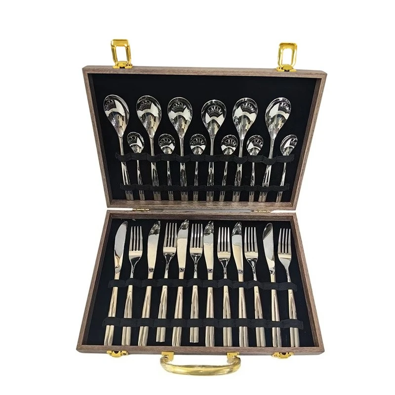 أدوات مائدة غربية من الفولاذ المقاوم للصدأ 304 طقم سكين وشوكة وملعقة أدوات مائدة