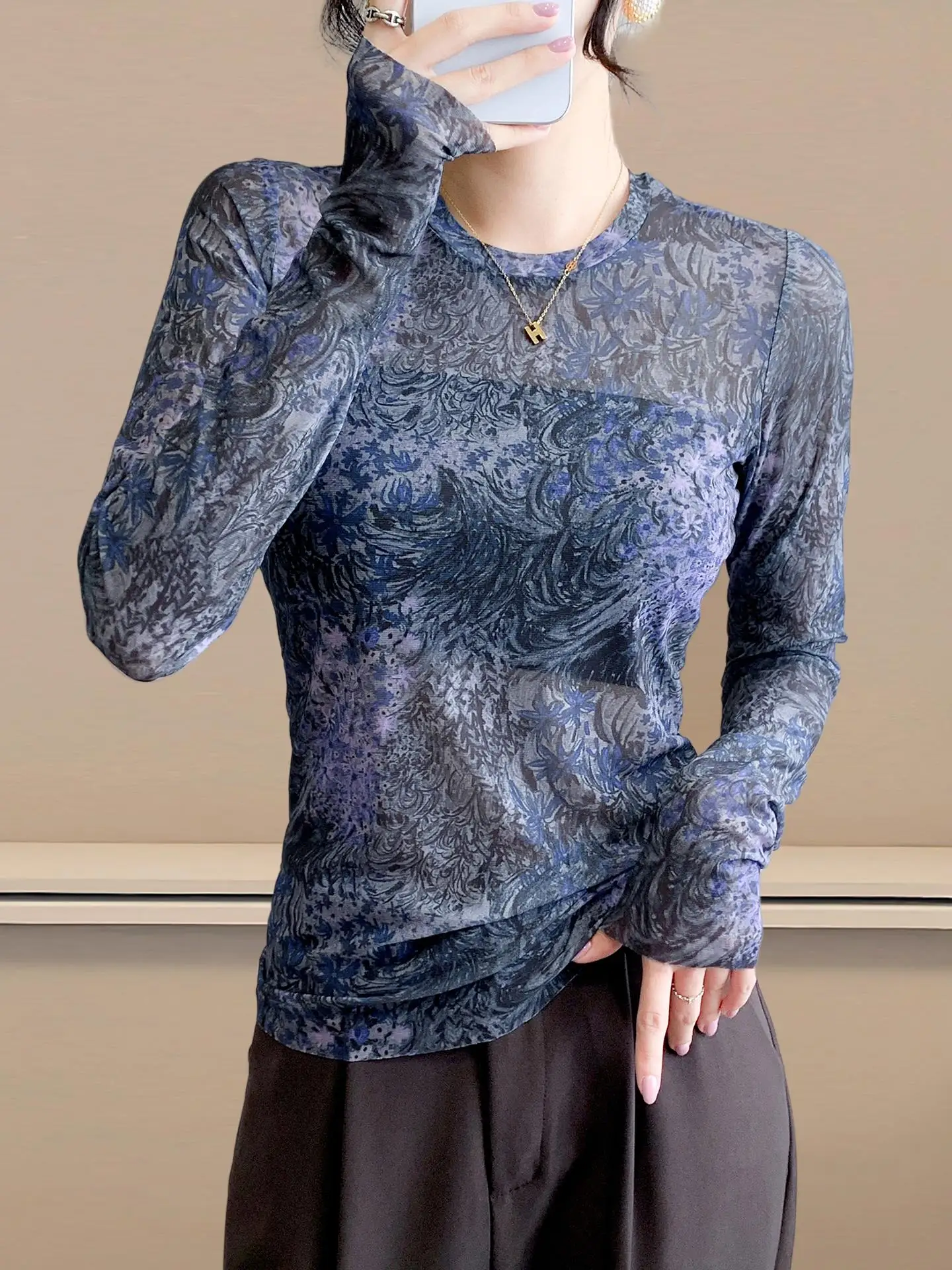 Damska bielizna termoaktywna irt 2025 Jesień Zima Nowa Seksowna Mikro Prześwitująca Koronkowa Cienka Długa Koszulka T-shirt Mały Top