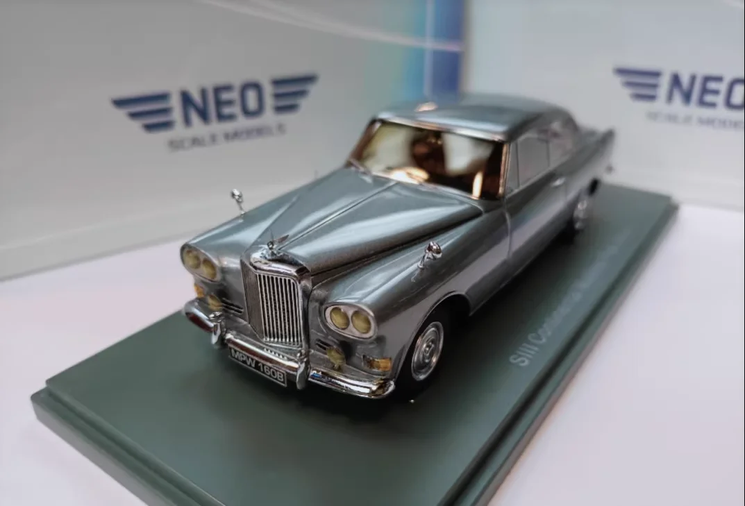 

Neo 1:43 For SIII Continental Mulliner Park Ward Vintage Car Simulation Limited Edition Resin Metal Static Car Model Toy Gift