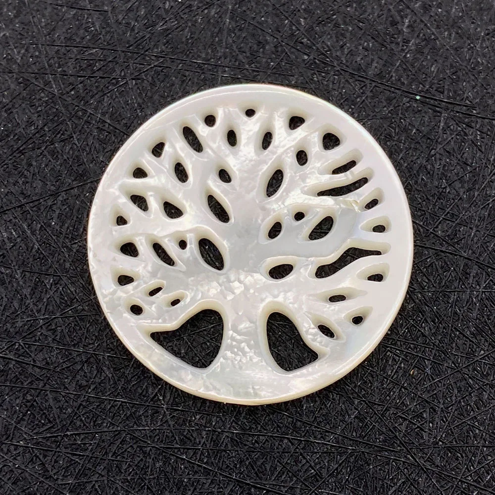 1pc Natural Sea Water Shell Pendant White Hollow Flower Shaped Tree of Life Necklace Pendant DIY Jewelry Making Accessories