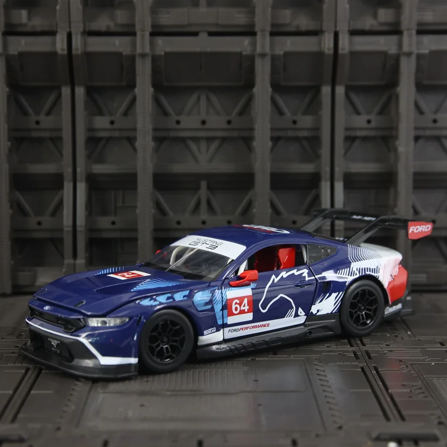 

1:24 Mustang GT3 Simulation Rally Car Model Three Doors with Sound and Light Toys Gift Diecast Alloy Car Model Collectible