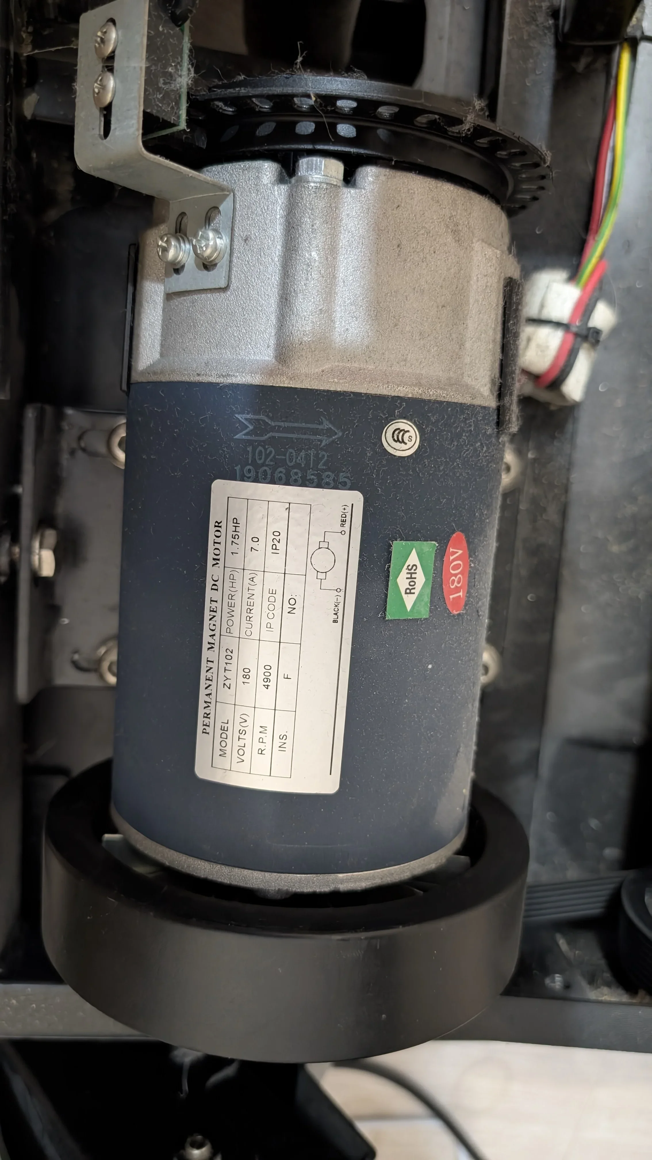 

1.75Hp treadmill new dc motor 4900RPM 7A