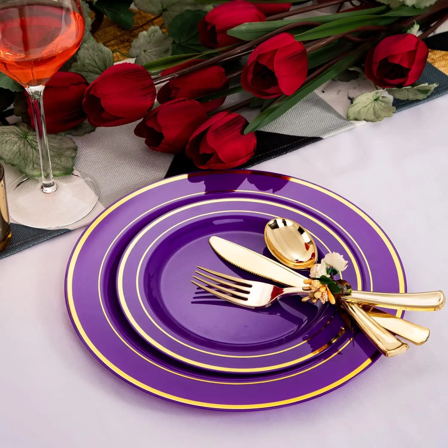 Halloween Purple Gold Plastic Plates with Gold Plastic Silverware,Purple Plastic Dinnerware Includes 40 Dinner Plates