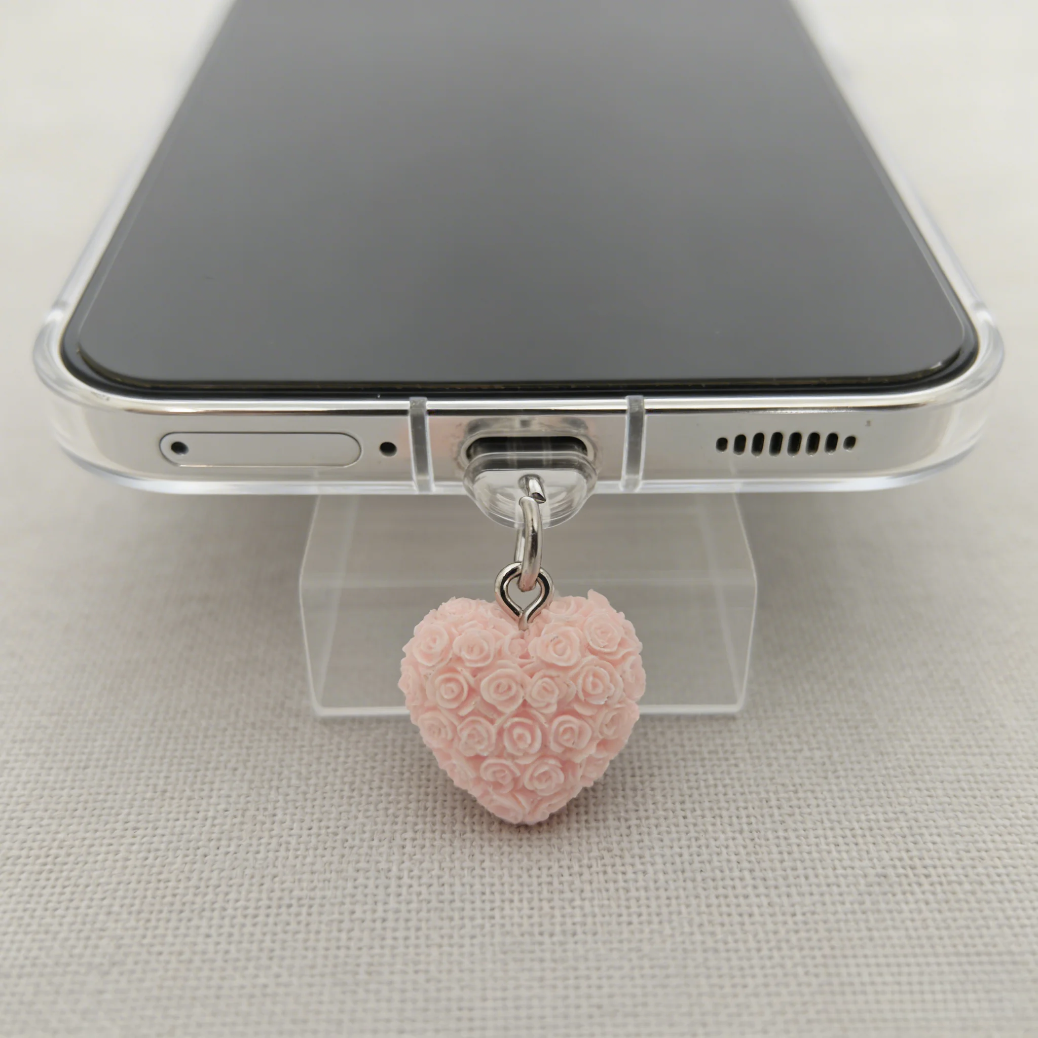 

Пылезащитная заглушка для телефона Pink Rose Heart, идеально защищает телефонные порта, декоративная пылезащитная заглушка для телефона, украшение для телефона, подходит для iPhone и Type-C