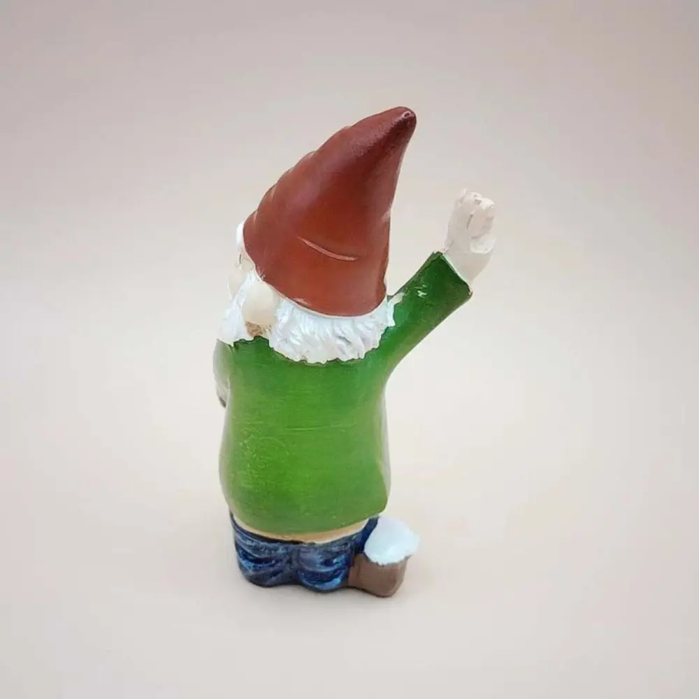 Resin Urinating Gnome Statue Garden Crafts White Bearded Old Man White Bearded Old Man Sculpture Garden Courtyard Decoration