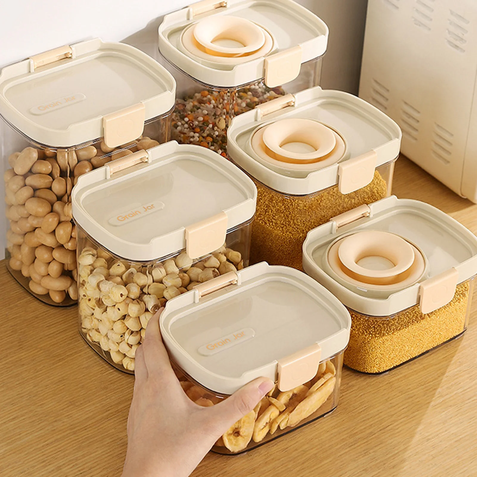 Clear Airtight Food Storage Containers Sealed Against Insects Stackable Storage Jar for Cereal Dry Food Flour Sugar