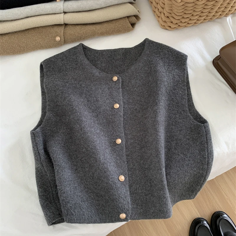 Autumn New Women Cardigan Korean Elegant Knitted Sleeveless Female Casual Sweater Tanks Fashion New Slim Ladies Casual Tops