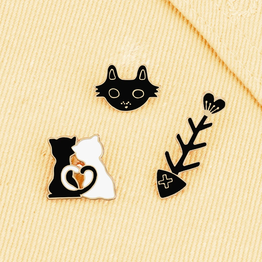 New White Black Cat Enamel Pins Lover Hug Cat Cute Fish Bone Brooches Clothes Lapel Pin Bag Hat Decoration Badges Jewelry Gift