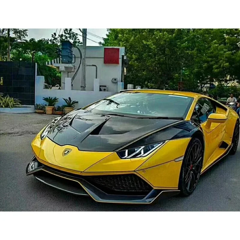 

Suitable for Lamborghini Huracan LP610 modified body kit 1016 style carbon fiber engine hood