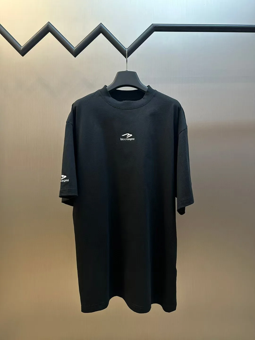 BLCCNIEGEA الوزن الثقيل عالية الجودة باريس B تي شيرت عصري موضة فضفاضة تناسب قصيرة الأكمام طاقم الرقبة رسالة تصميم القطن الخالص