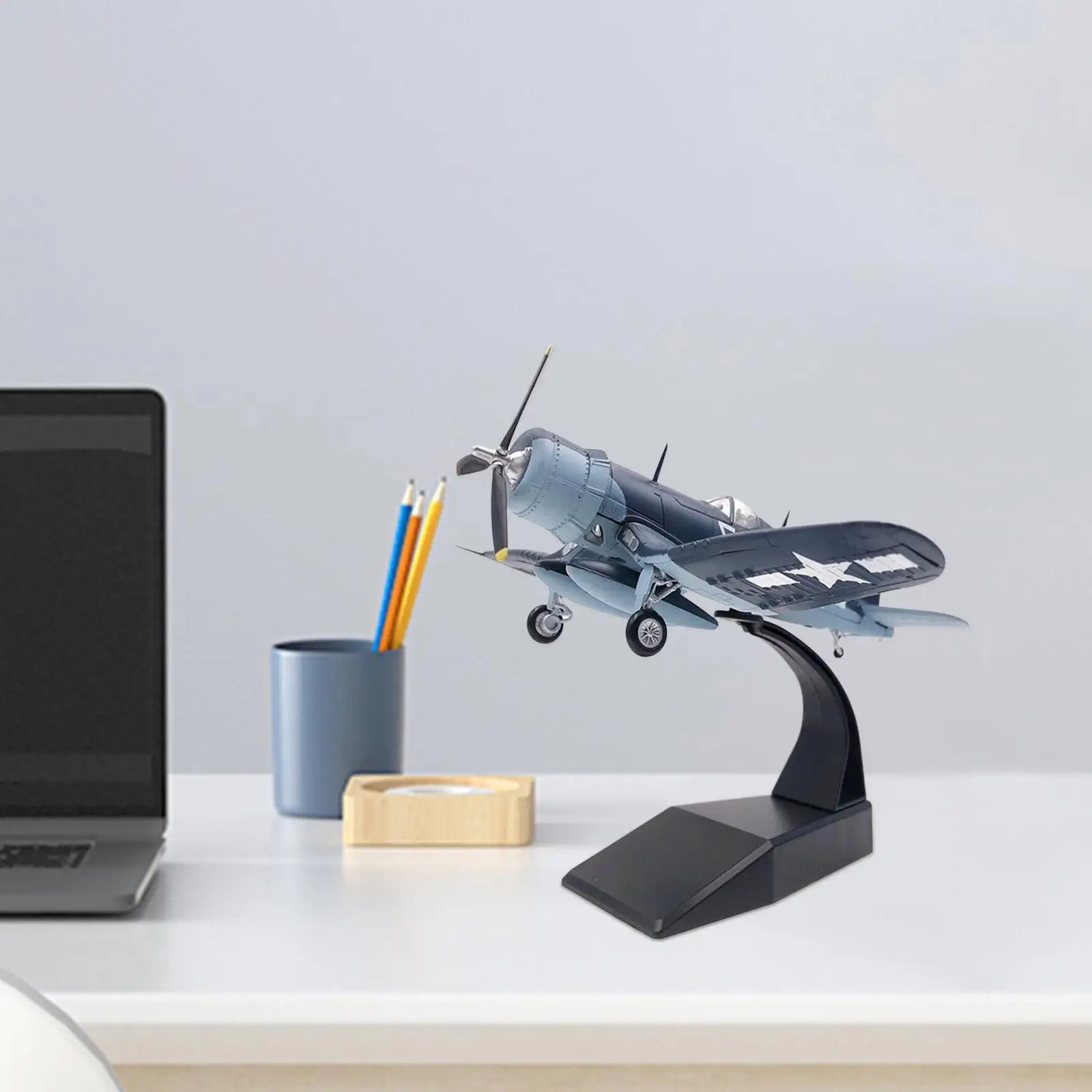 

1/72 литая под давлением модель ретро-модель самолета с базовым орнаментом, подарок на день рождения для детей и взрослых, игрушка для бара, дома, спальни, книжная полка