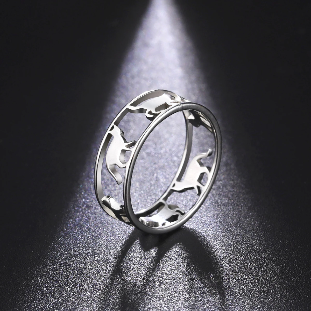 

Kkjoy Unique Stainless Steel Silver Color Hollow Cat Finger Ring for Women Finger Ring Party Birthday Wedding Ring Wholesale