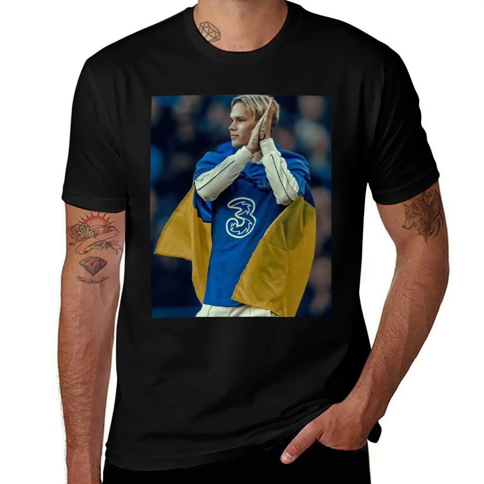 

Mykhailo Mudryk T-Shirt Lightweight Cooling Short Sleeve Tee